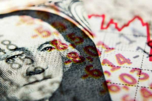 自由式滑雪世界杯阿拉木图站：王心迪夺冠 徐梦桃摘银(2025年03月03日)